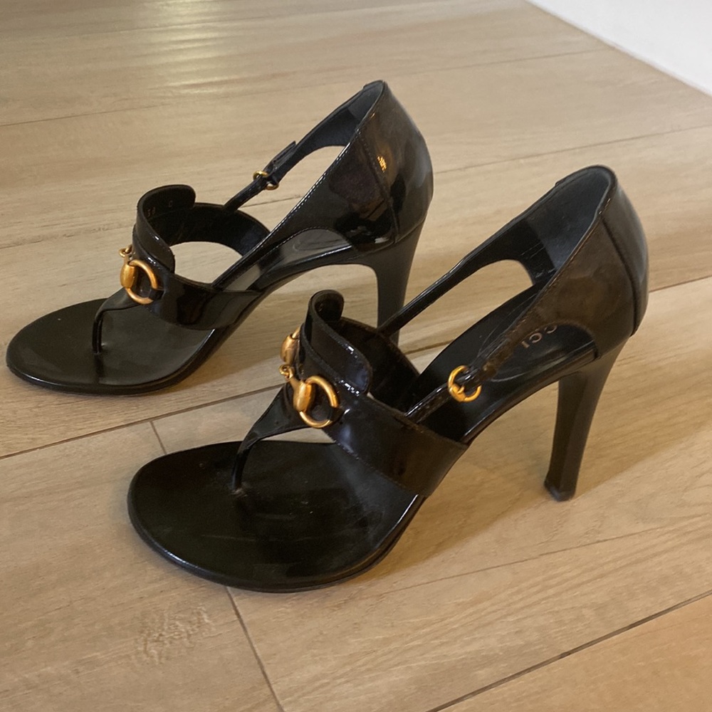 Gucci high heel horse-bit black patent sandal